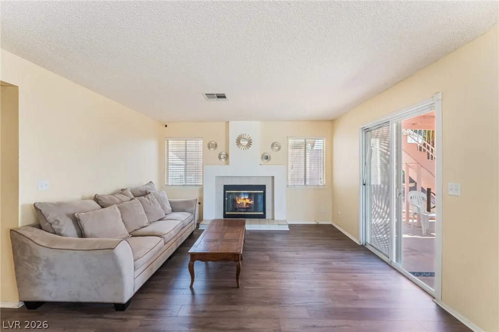 2243 Welsey Manor, Las Vegas, NV 89156