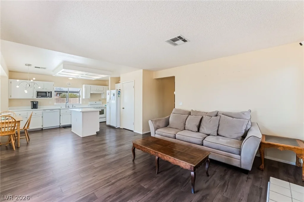 2243 Welsey Manor, Las Vegas, NV 89156