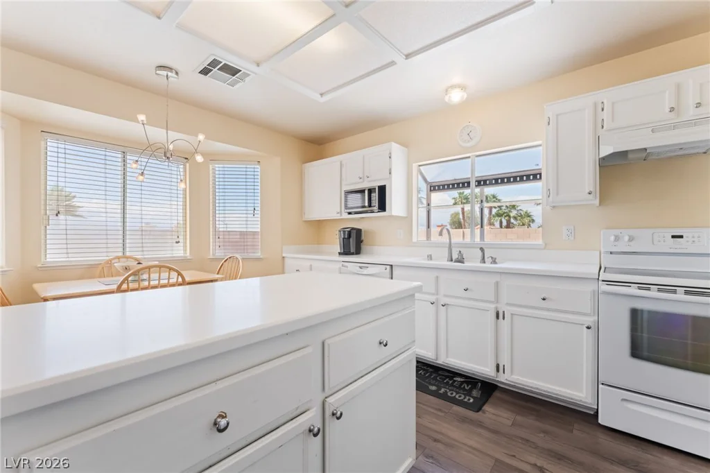2243 Welsey Manor, Las Vegas, NV 89156