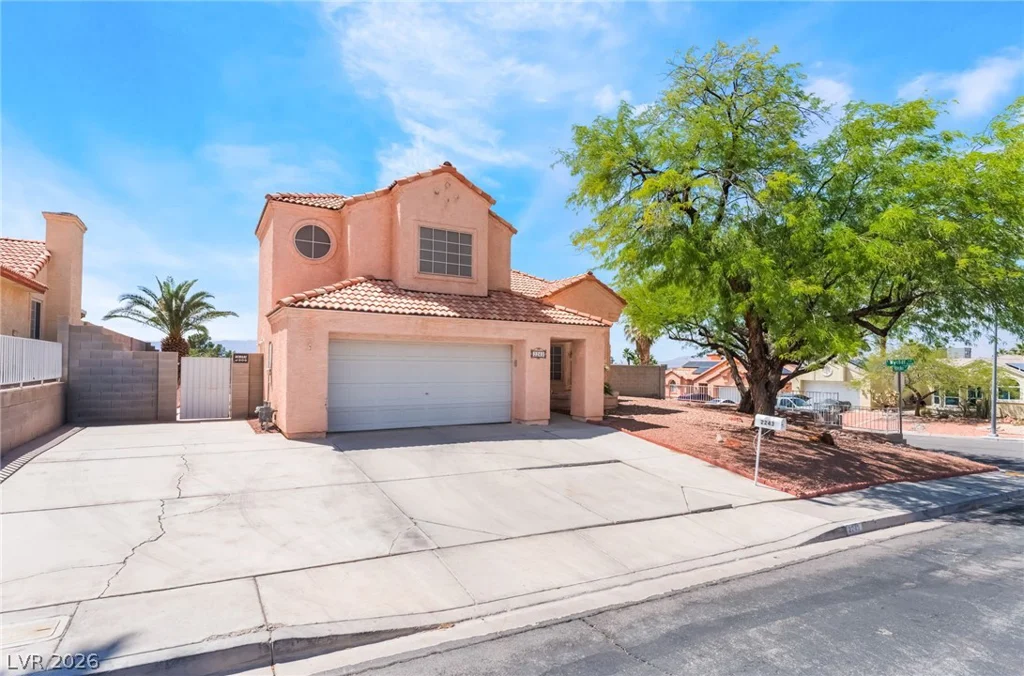 2243 Welsey Manor, Las Vegas, NV 89156