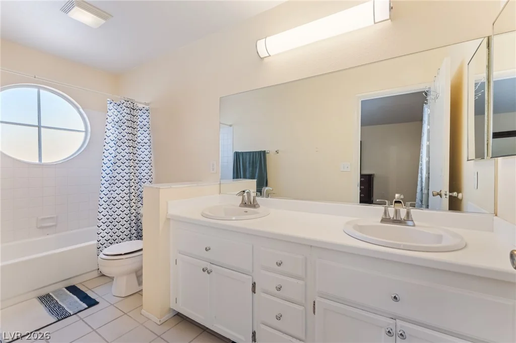 2243 Welsey Manor, Las Vegas, NV 89156