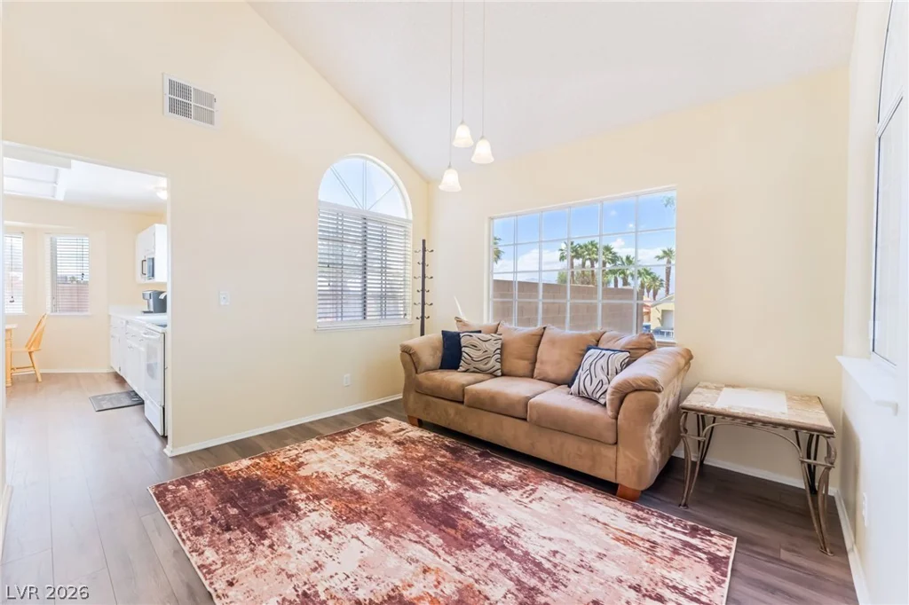 2243 Welsey Manor, Las Vegas, NV 89156