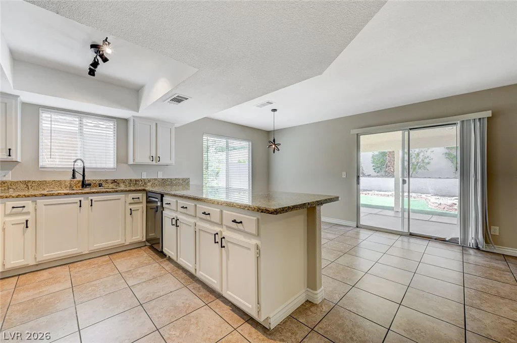 2333 Jasmine Garden, Las Vegas, NV 89134