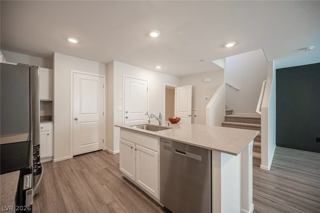 9937 Bumblebee Hills, Las Vegas, NV 89141