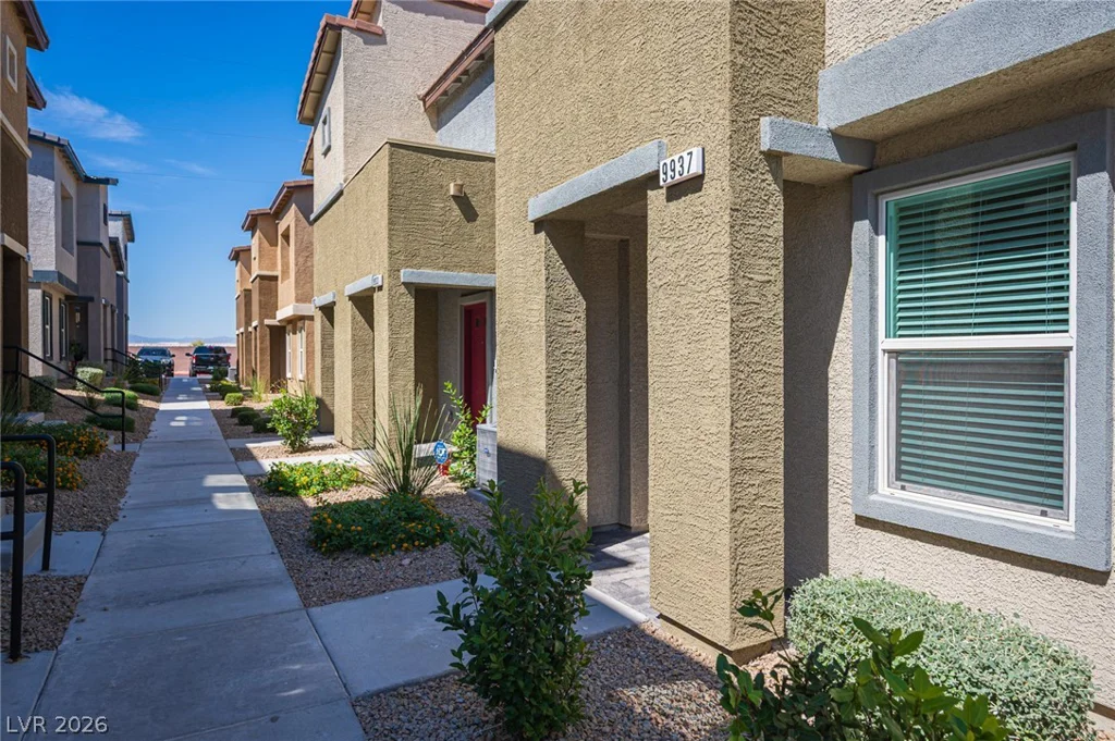 9937 Bumblebee Hills, Las Vegas, NV 89141