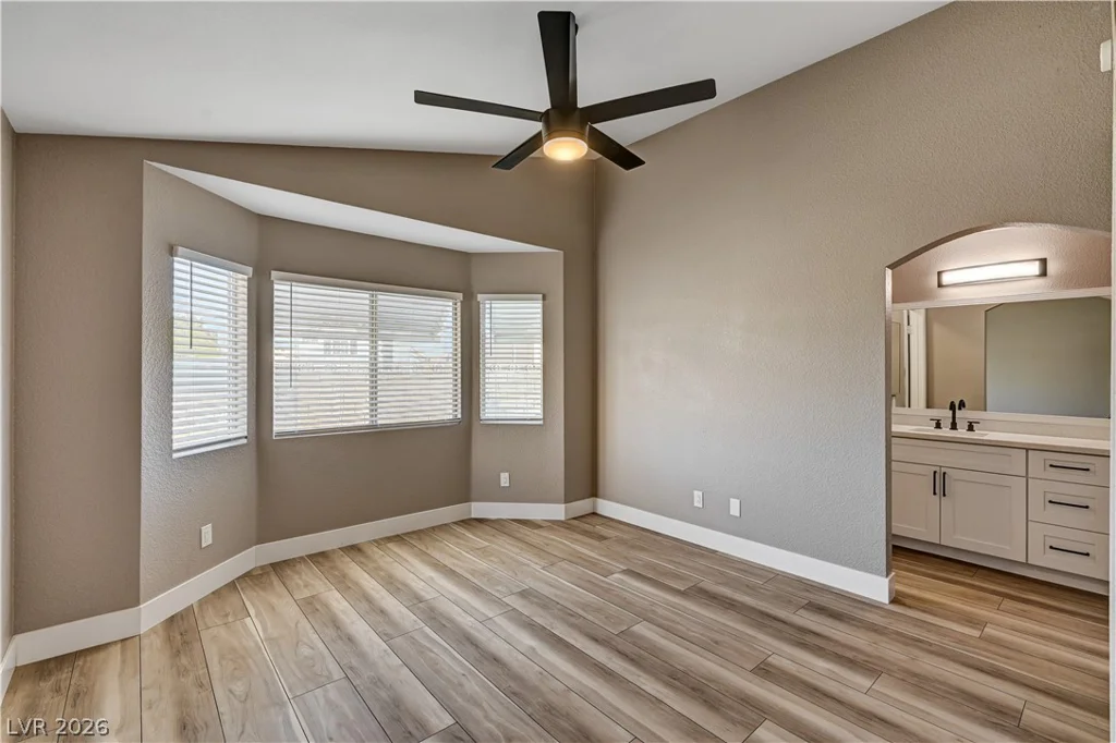 1369 Torington, Las Vegas, NV 89108