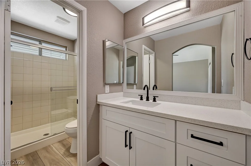 1369 Torington, Las Vegas, NV 89108