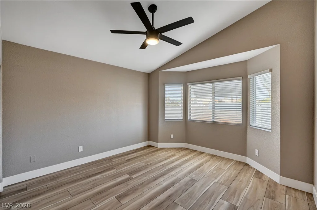 1369 Torington, Las Vegas, NV 89108