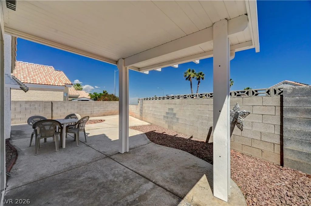 1369 Torington, Las Vegas, NV 89108
