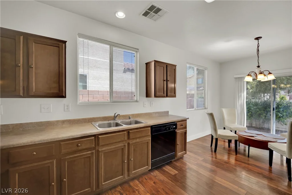 1178 Village Crossing, Las Vegas, NV 89183