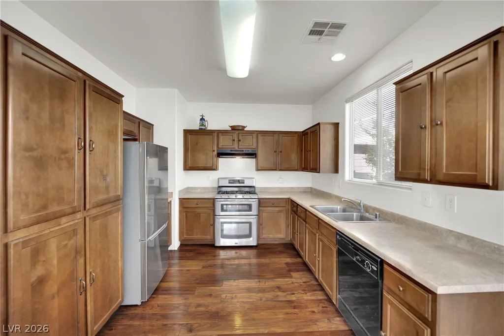 1178 Village Crossing, Las Vegas, NV 89183