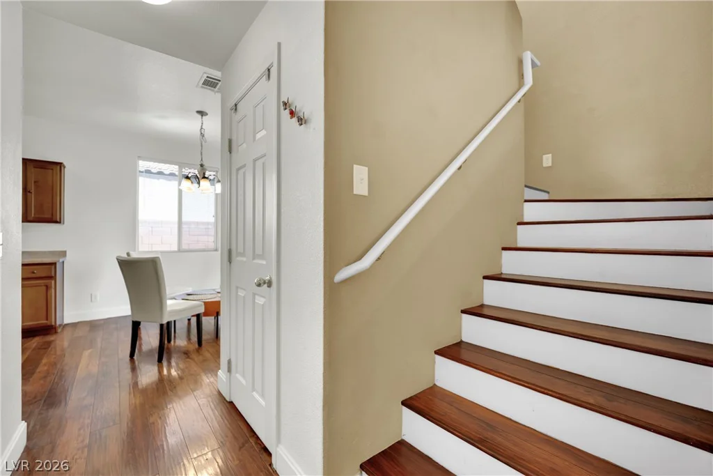 1178 Village Crossing, Las Vegas, NV 89183