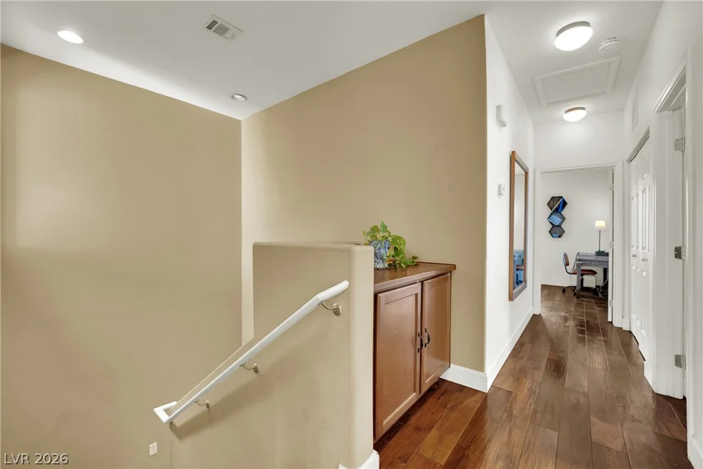 1178 Village Crossing, Las Vegas, NV 89183
