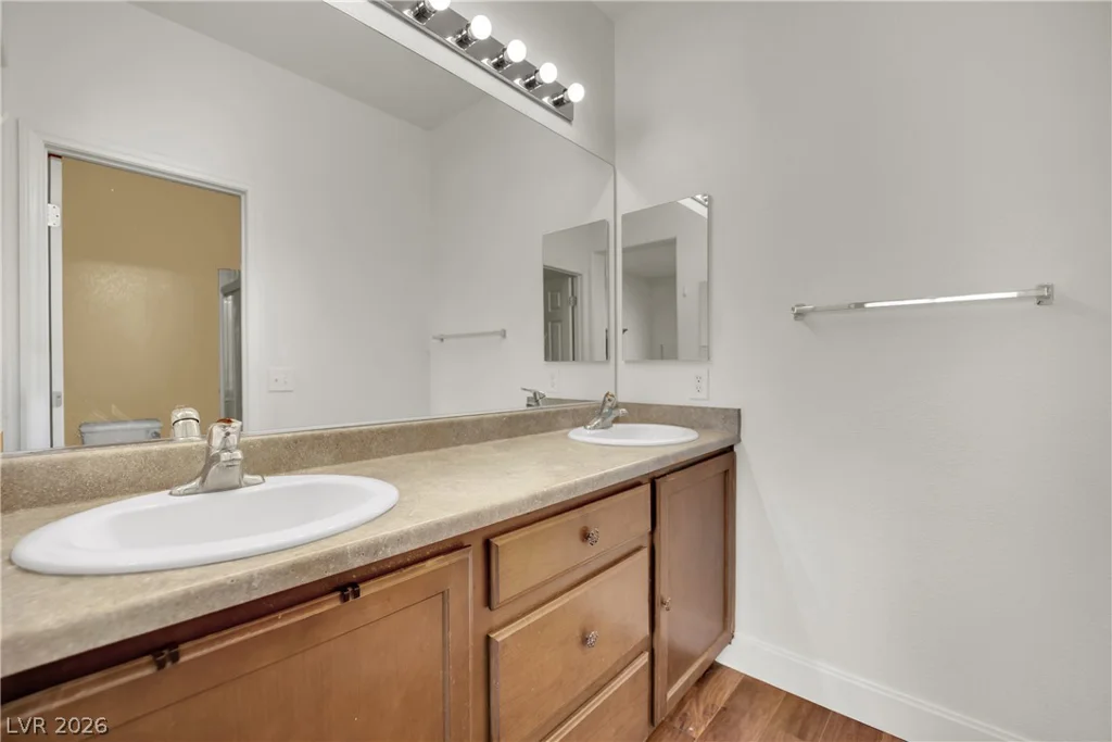 1178 Village Crossing, Las Vegas, NV 89183
