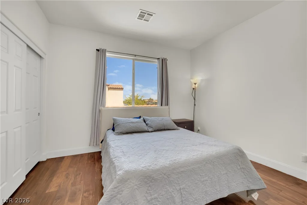 1178 Village Crossing, Las Vegas, NV 89183
