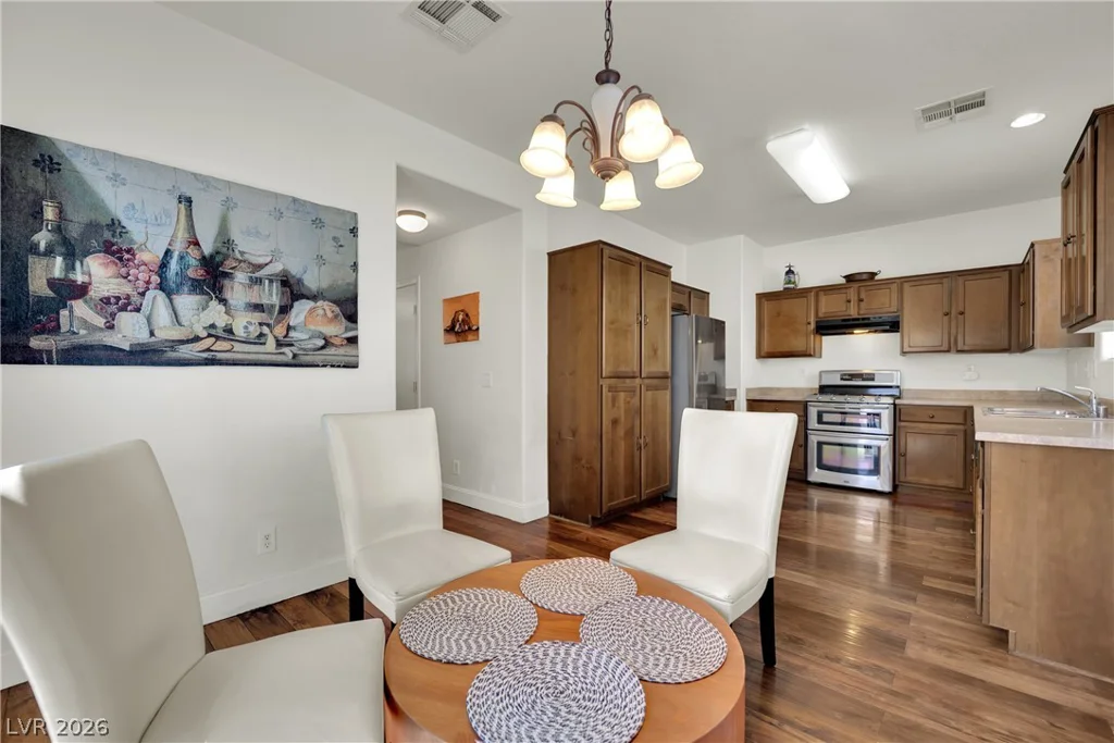 1178 Village Crossing, Las Vegas, NV 89183