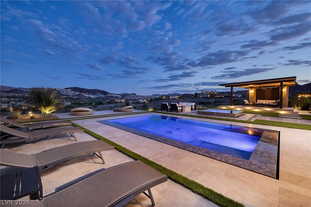 99 Rezzonico, Henderson, NV 89011