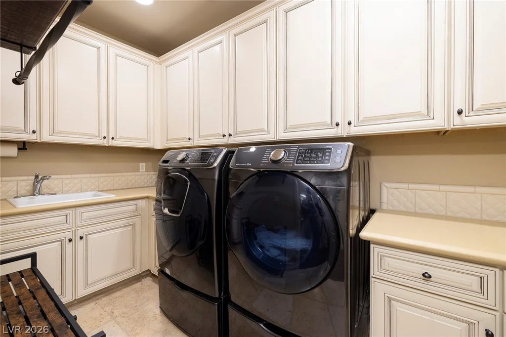 99 Rezzonico, Henderson, NV 89011