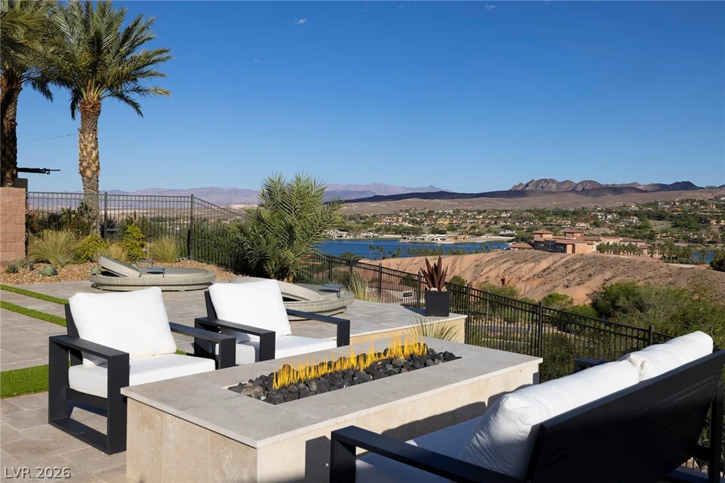 99 Rezzonico, Henderson, NV 89011