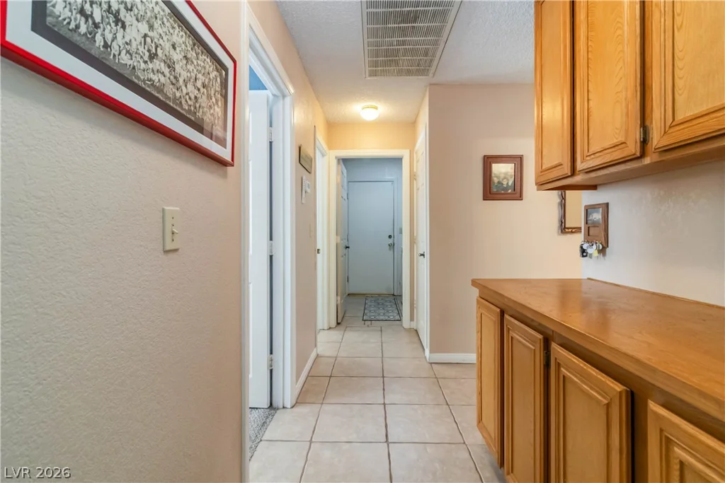 3012 Nutwood, Las Vegas, NV 89108