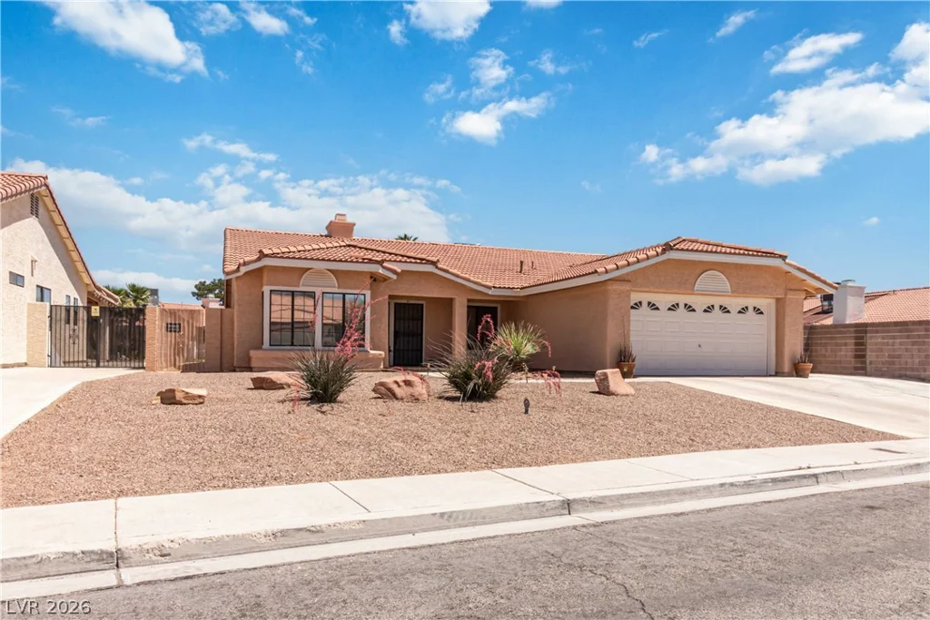 3012 Nutwood, Las Vegas, NV 89108