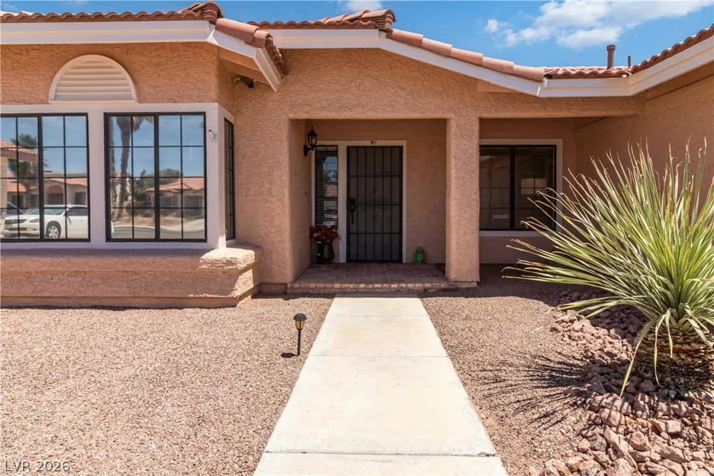 3012 Nutwood, Las Vegas, NV 89108