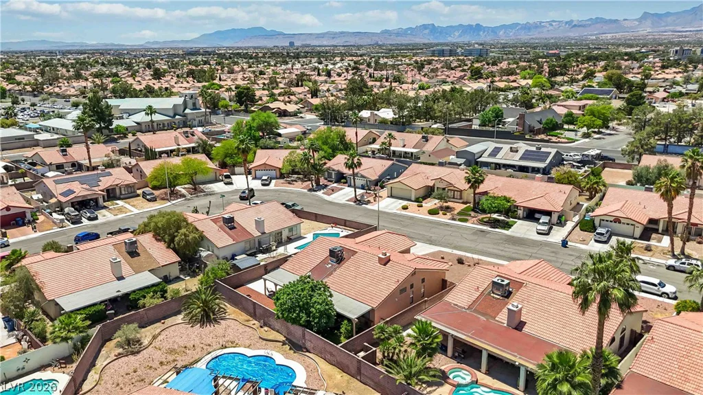 3012 Nutwood, Las Vegas, NV 89108
