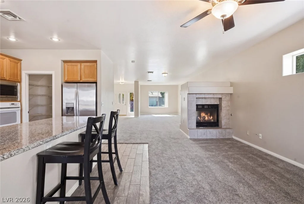5704 Burdel, Las Vegas, NV 89149