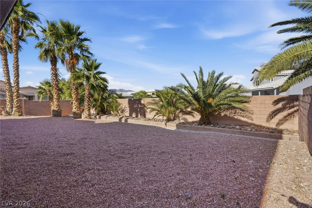 5704 Burdel, Las Vegas, NV 89149