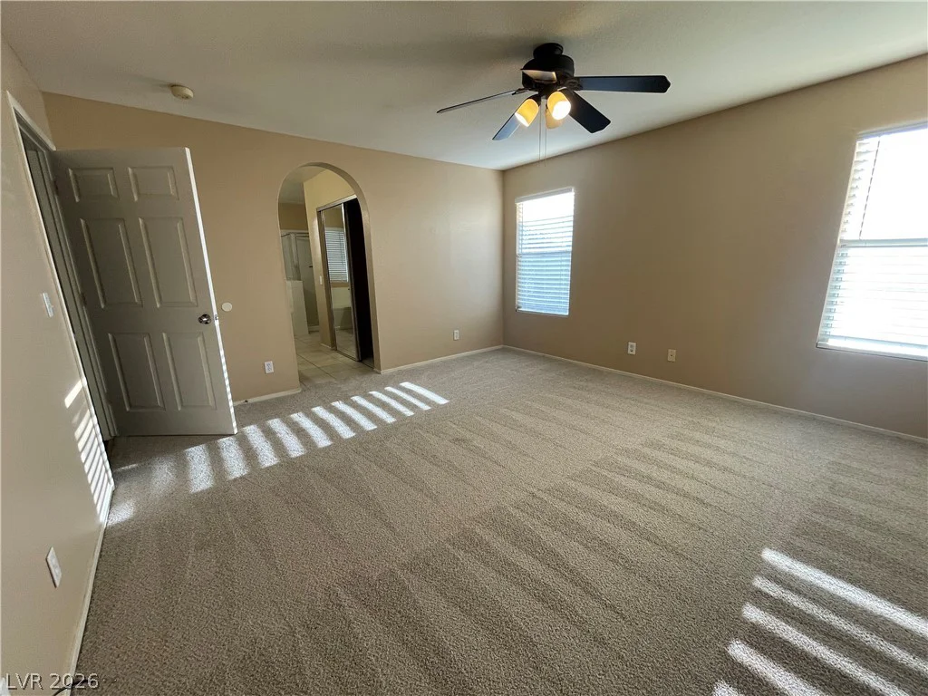 1420 Desert Hills, Las Vegas, NV 89117
