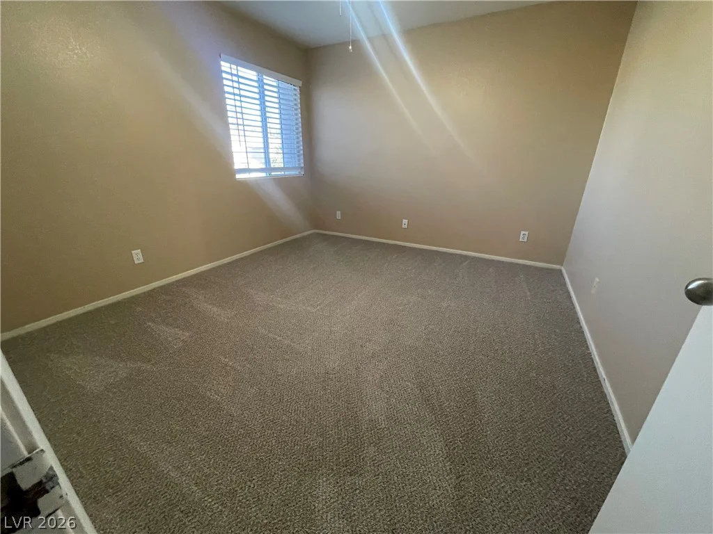 1420 Desert Hills, Las Vegas, NV 89117