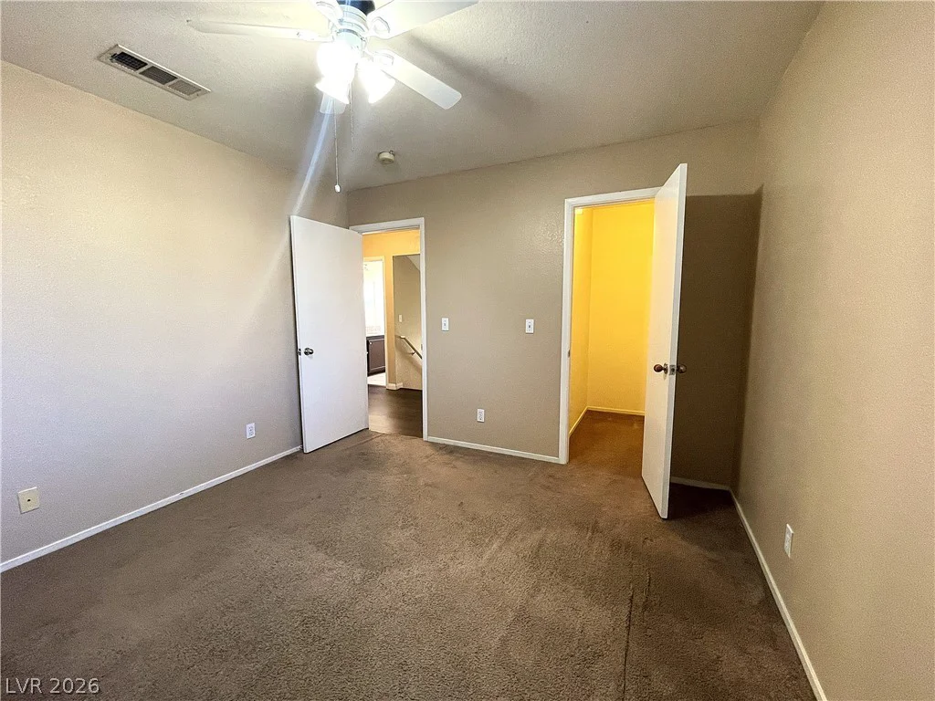 1420 Desert Hills, Las Vegas, NV 89117