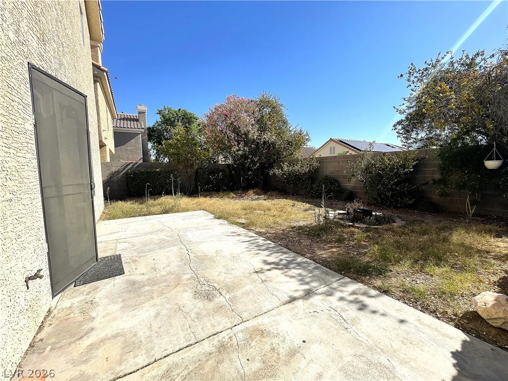1420 Desert Hills, Las Vegas, NV 89117