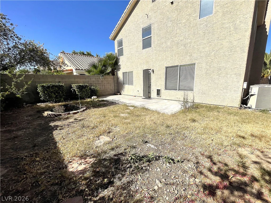 1420 Desert Hills, Las Vegas, NV 89117