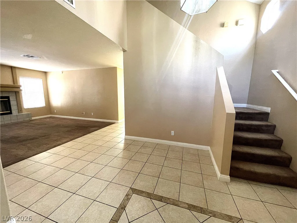 1420 Desert Hills, Las Vegas, NV 89117
