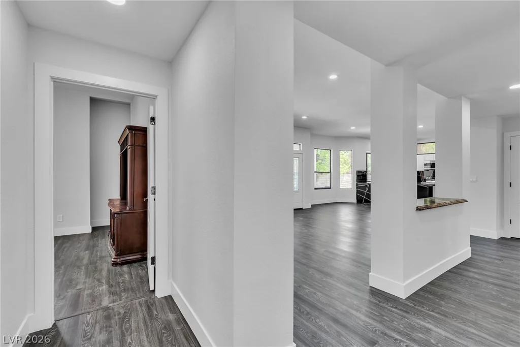 9504 Treasure Beach, Las Vegas, NV 89117