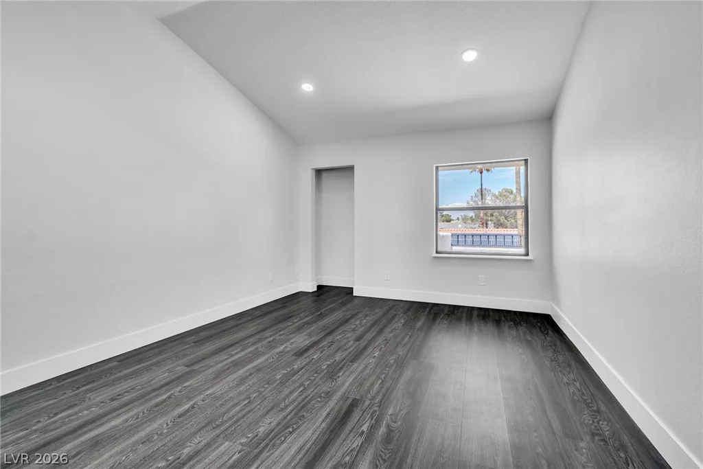 9504 Treasure Beach, Las Vegas, NV 89117