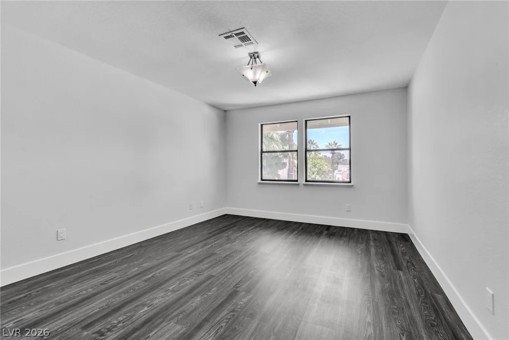 9504 Treasure Beach, Las Vegas, NV 89117
