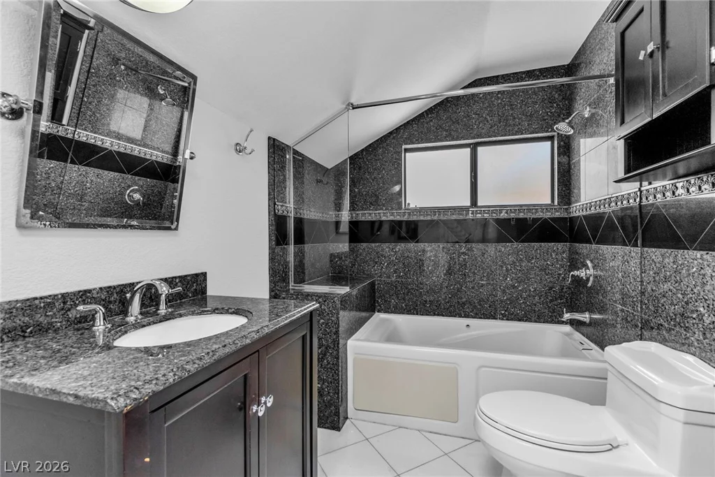 9504 Treasure Beach, Las Vegas, NV 89117