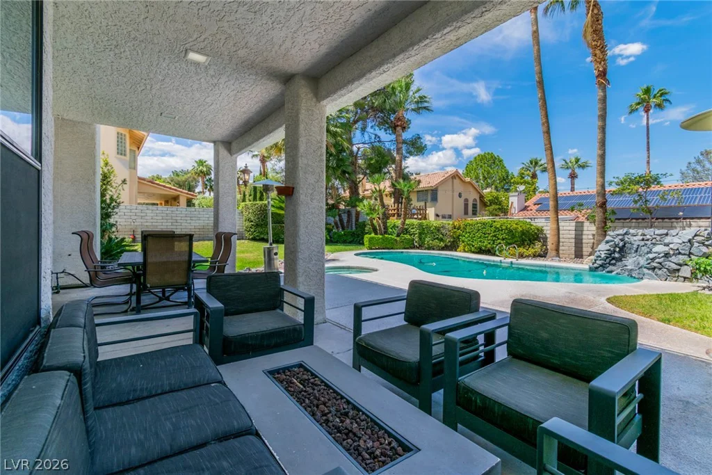 9504 Treasure Beach, Las Vegas, NV 89117