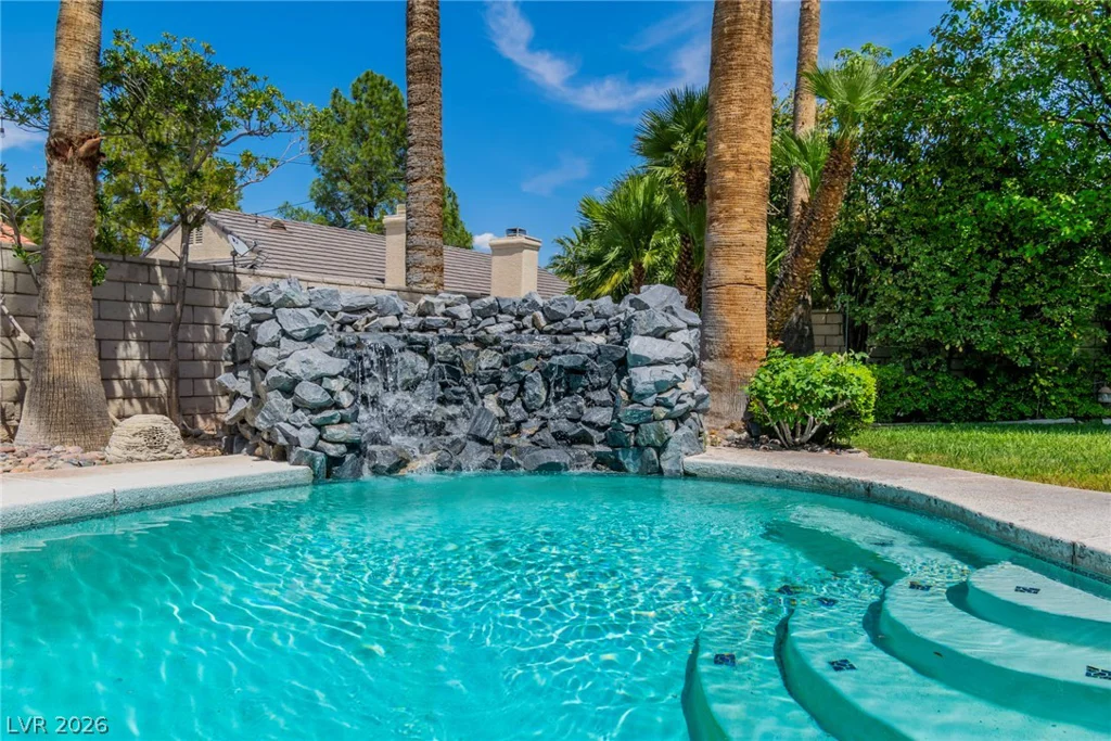 9504 Treasure Beach, Las Vegas, NV 89117