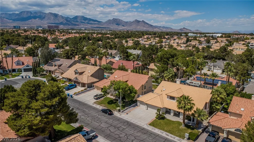 9504 Treasure Beach, Las Vegas, NV 89117