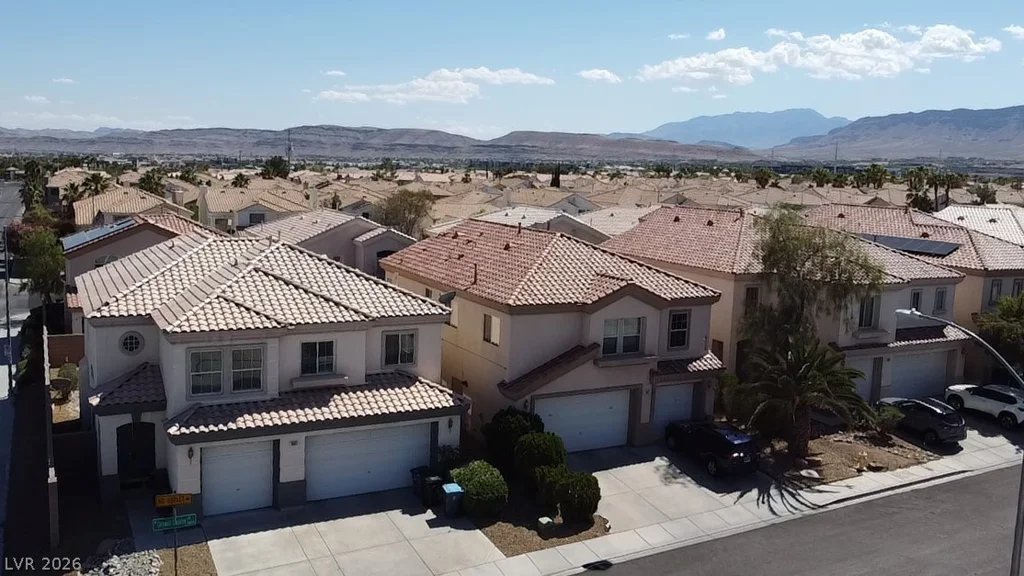 9803 Cornwall Crossing, Las Vegas, NV 89147
