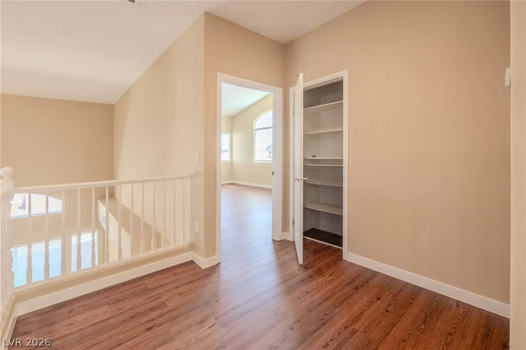 9803 Cornwall Crossing, Las Vegas, NV 89147