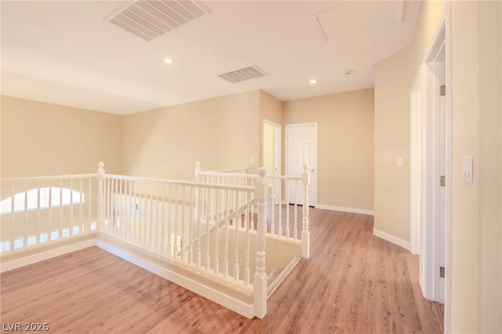 9803 Cornwall Crossing, Las Vegas, NV 89147