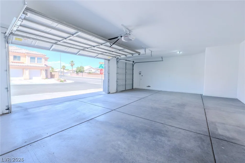 9803 Cornwall Crossing, Las Vegas, NV 89147