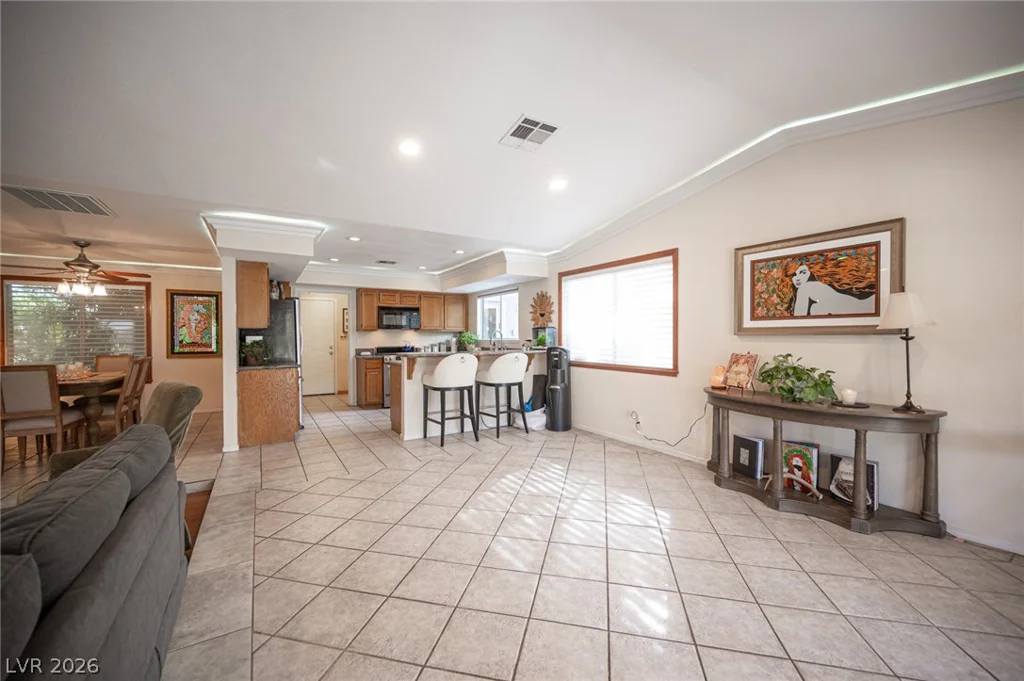 7423 Edgewater, Las Vegas, NV 89123