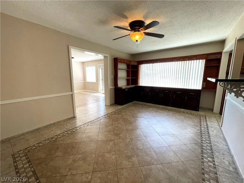 140 Elm, Henderson, NV 89015