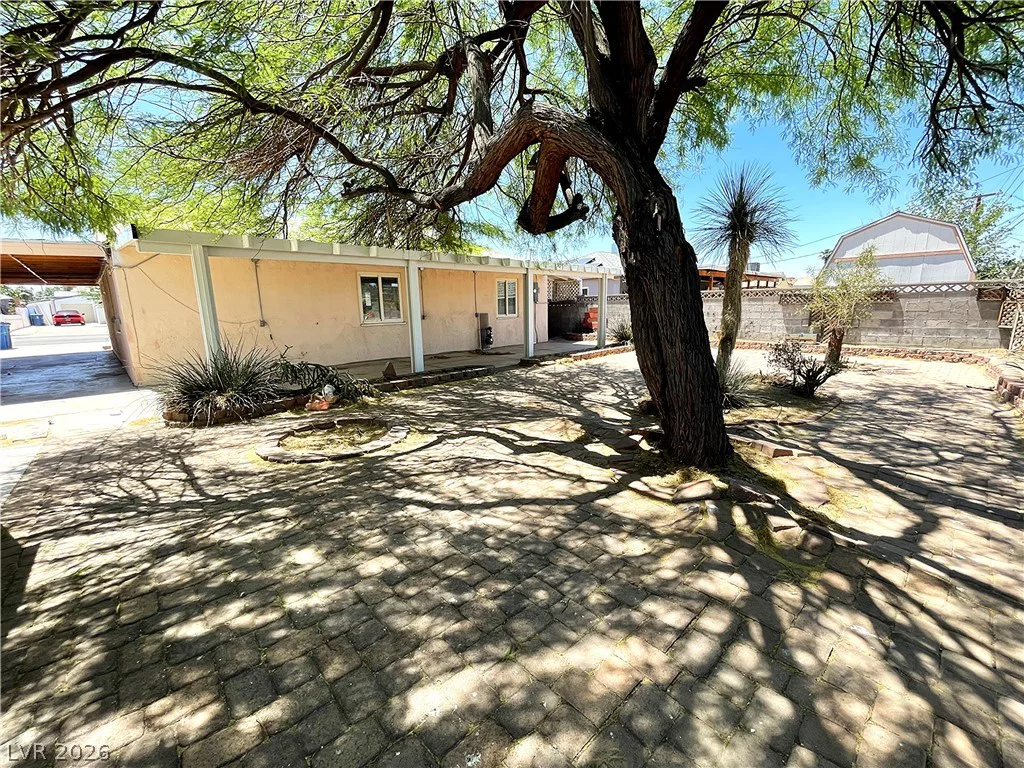 140 Elm, Henderson, NV 89015