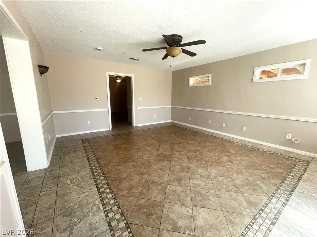 140 Elm, Henderson, NV 89015